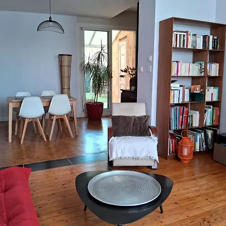 Charmante Maison Avec Exterieur Paisible, Proche Centre * Bordeaux