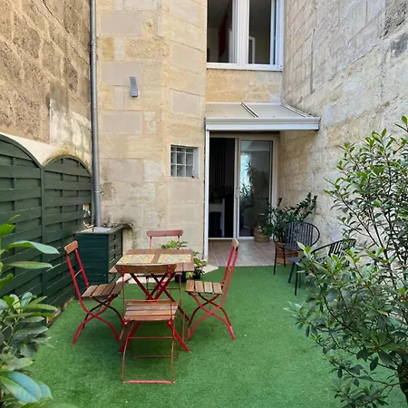 Apartamento Charmante Maison Avec Exterieur Paisible, Proche Centre Bordéus
