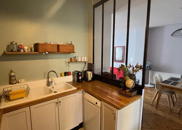 公寓 Charmante Maison Avec Exterieur Paisible, Proche Centre *