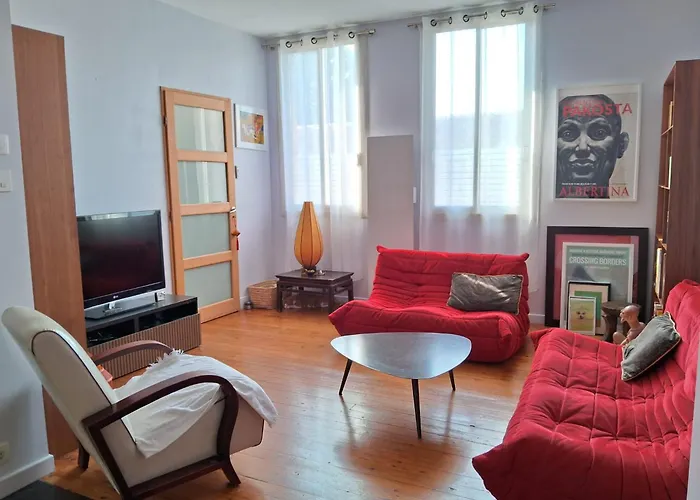 Appartement Charmante Maison Avec Extérieur Paisible, Proche Centre Bordeaux