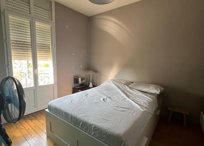 Charmante Maison Avec Exterieur Paisible, Proche Centre Appartement Bordeaux