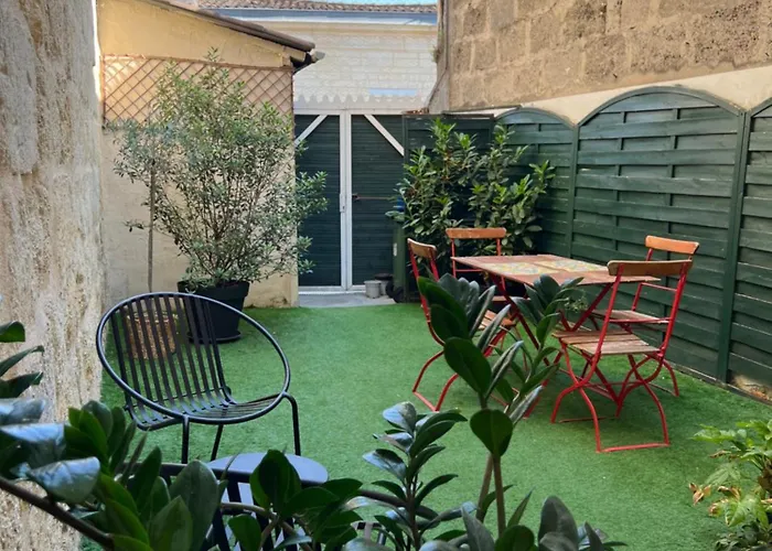 Charmante Maison Avec Exterieur Paisible, Proche Centre Appartement *