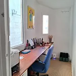Charmante Maison Avec Exterieur Paisible, Proche Centre Bordéus